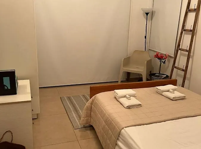 Artemis 1 Bdr Down Town Nicosia