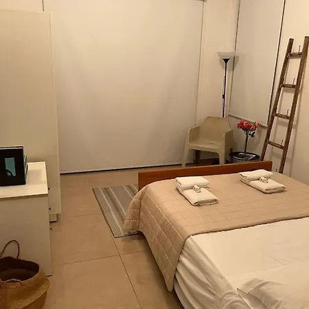 Artemis 1 Bdr Down Town By Platform 357 Nicosia