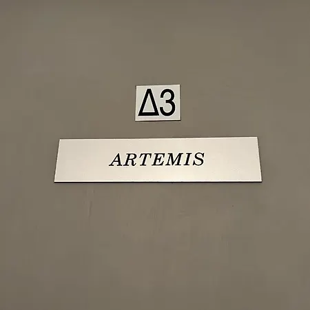 Apartment Artemis 1 Bdr Down Town By Platform 357
